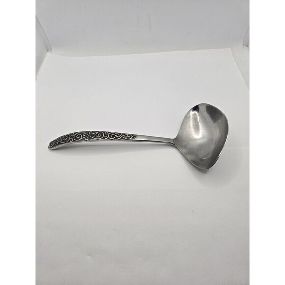 Oneida Northland Stainless Silverware - MONTE CARLO - Large Serving Ladle - Picture 4 of 9